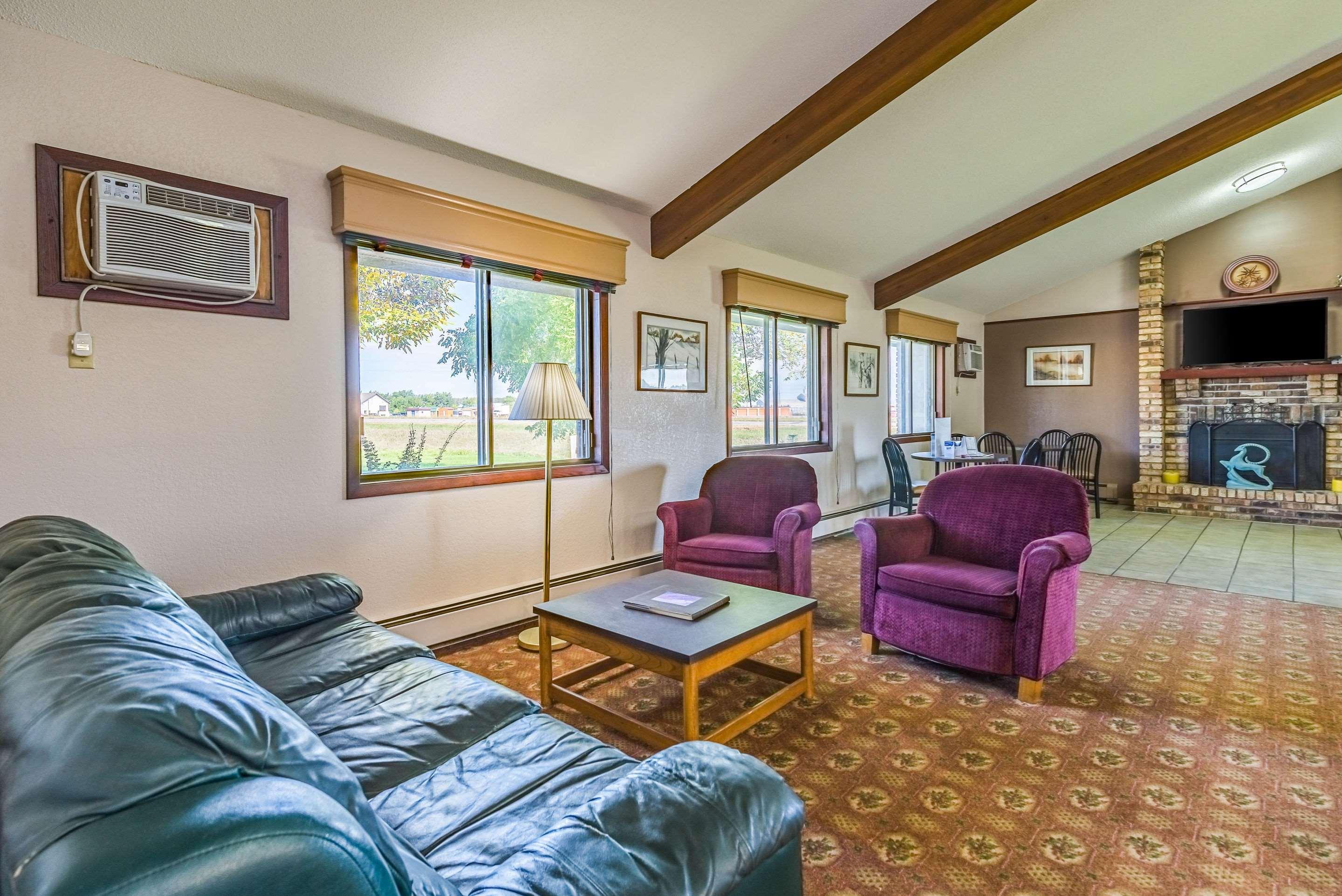 Rodeway Inn Saint Joseph Exterior foto